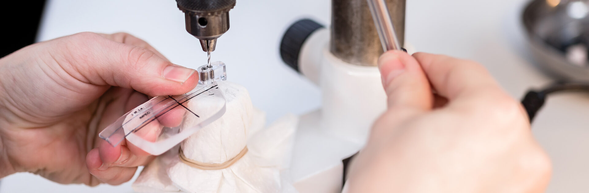 寶島光學科技製作眼鏡鏡片